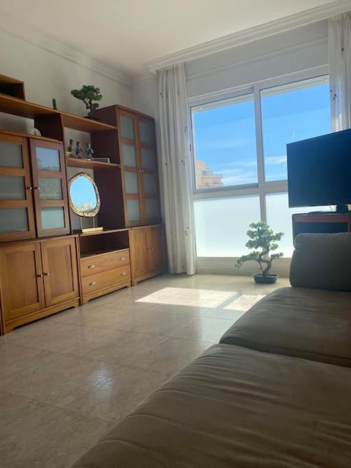 Adra Apartment 2Nd Line To Sea Exterior photo